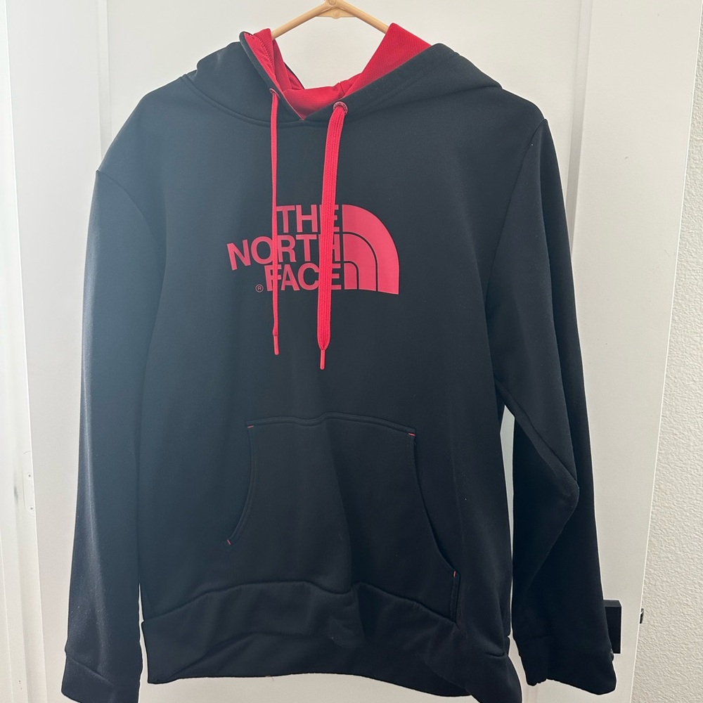 The North Face Hoodie - Large